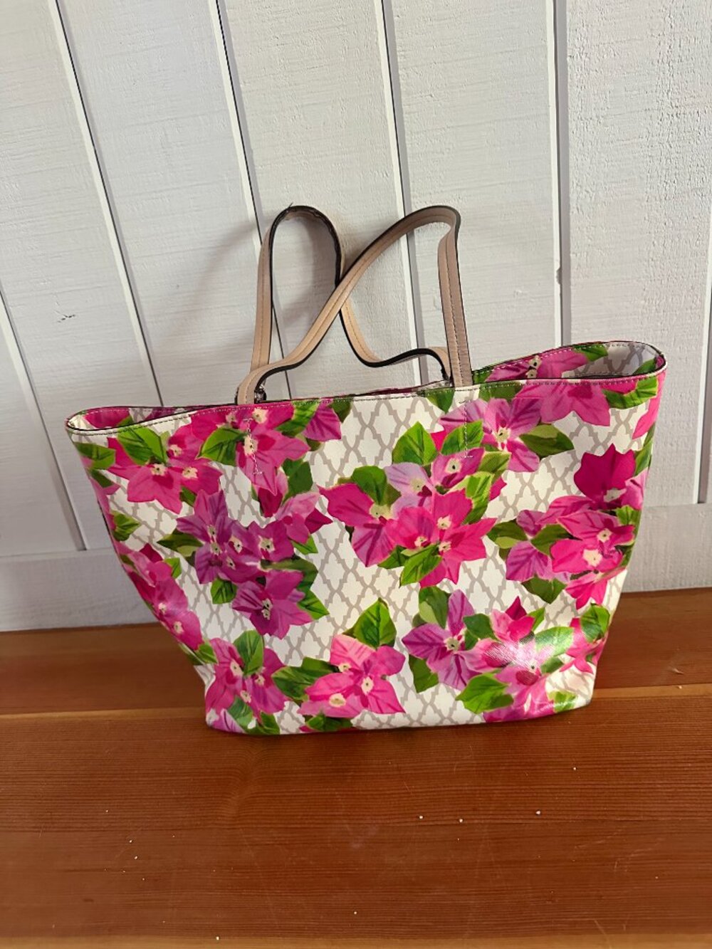 Kate Spade Purse - Picture 2 of 4